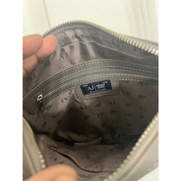 NWT Authentic Armani Jeans Leather Gray Crossbody Bag - Picture 9 of 12